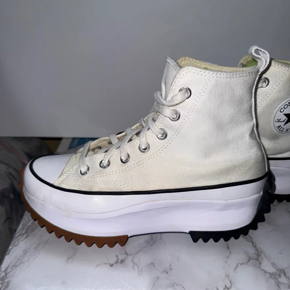 Converse Run Star Hike High Top Womens 7 Platform Lugged Sneakers Streetwear